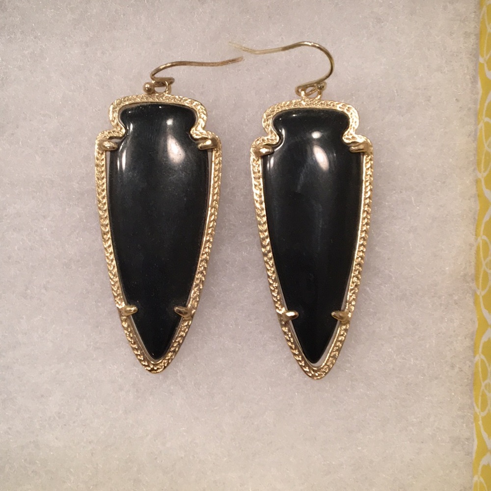 Skylar black and gold, no longer avail in stores